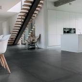 From the resin effect to the extra-large format: the new products by La Fabbrica