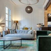 A modernist apartment beside La Sagrada Familia
